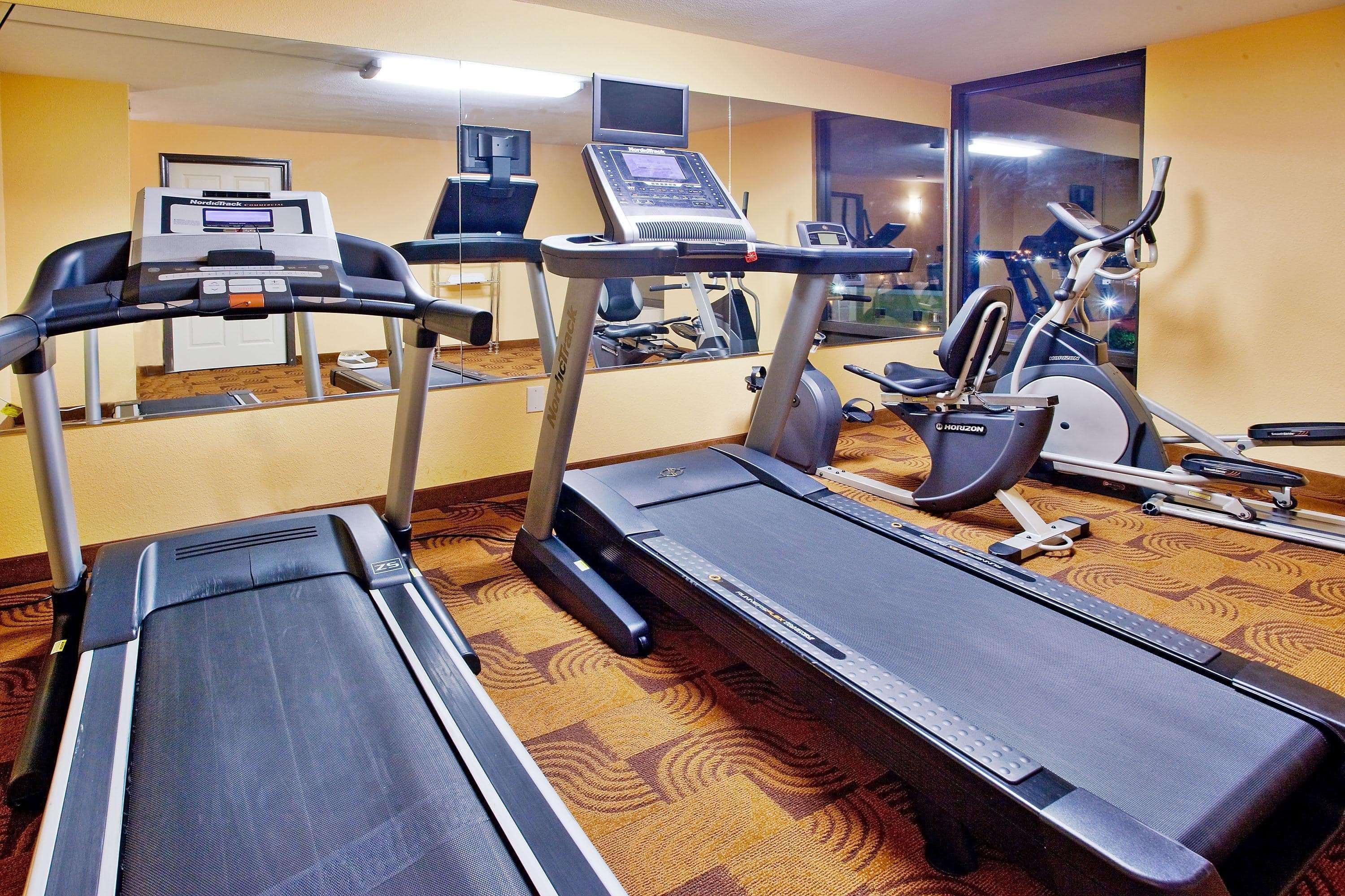 Hotel La Quinta By Wyndham Airport Graceland 3*