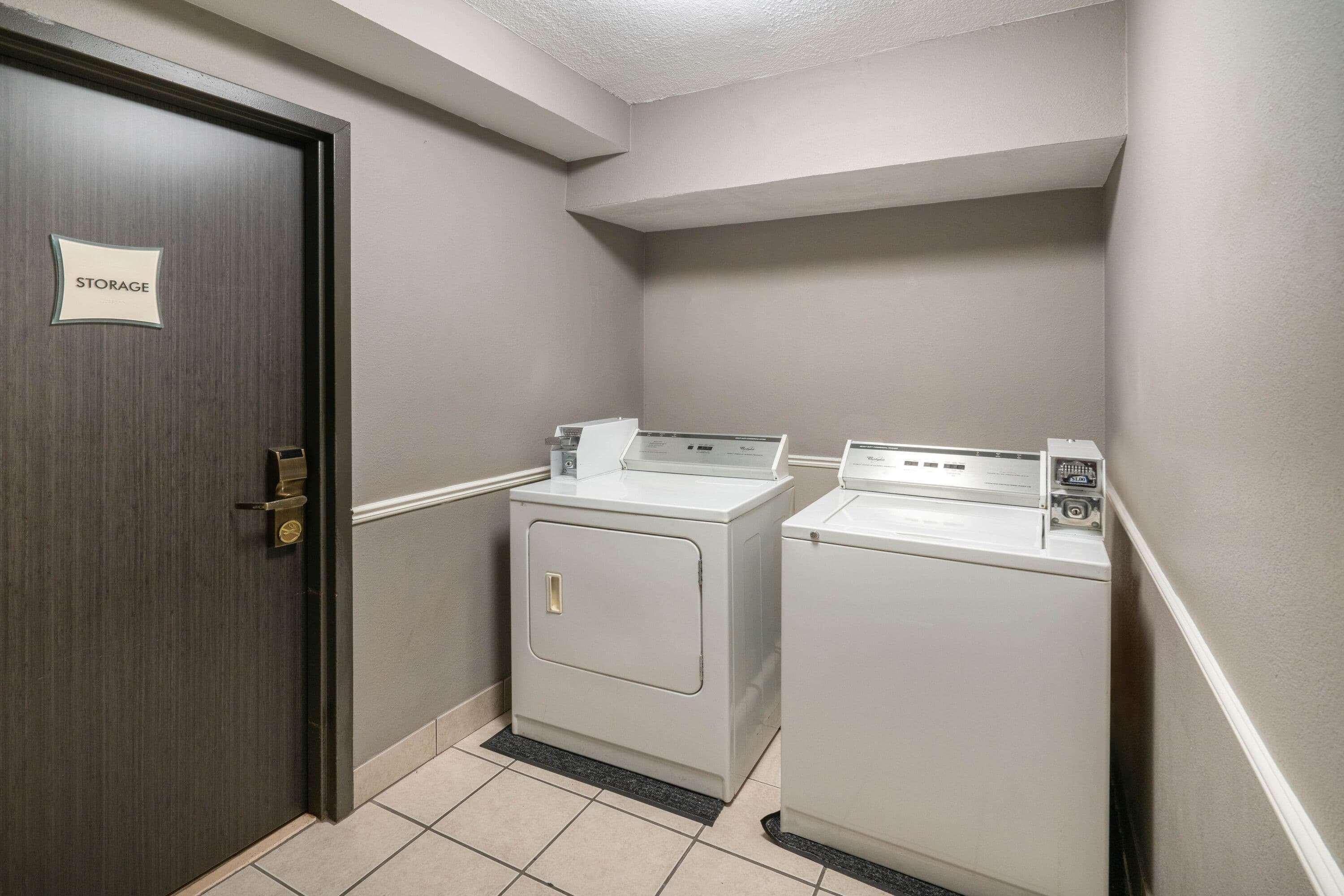 Hotel La Quinta By Wyndham Airport Graceland