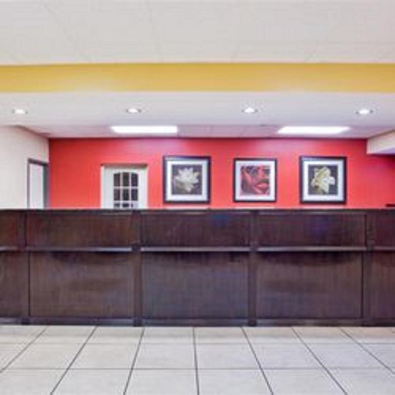 La Quinta By Wyndham Airport Graceland Hotel Memphis